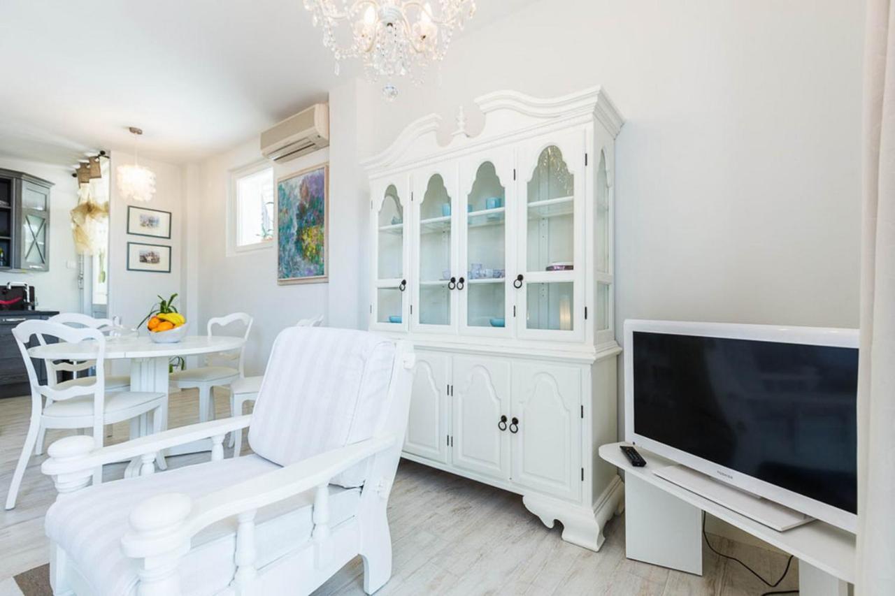 Apartment Azzurro 4 Stars Zadar